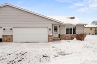917 10th AVENUE N, Onalaska, WI 54650