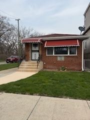 2900 E 101ST Street, Chicago, IL 60617