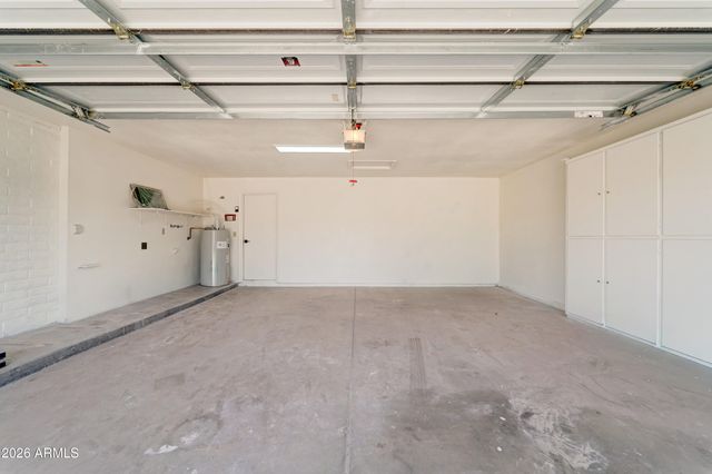 5619 W HARTFORD Avenue, Glendale, AZ 85308