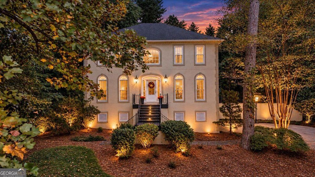 320 Kings Court NE, Marietta, GA 30067 — exterior
