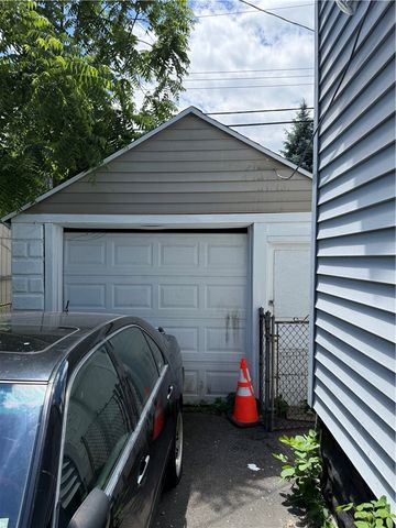 73 Parkdale Terrace, Rochester, NY 14615