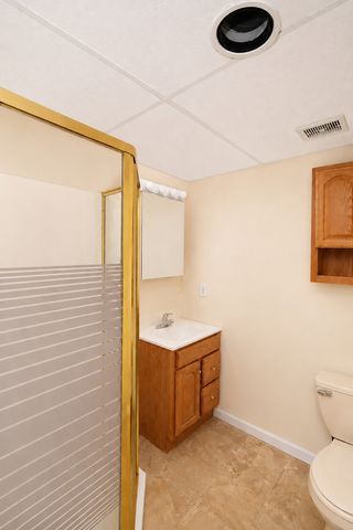 706 N Point Drive, Schaumburg, IL 60193