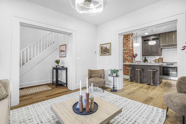 1452 S 4th Street, Columbus, OH 43207