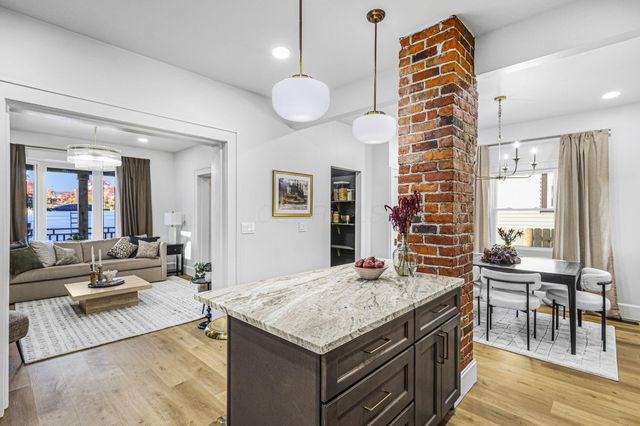 1452 S 4th Street, Columbus, OH 43207