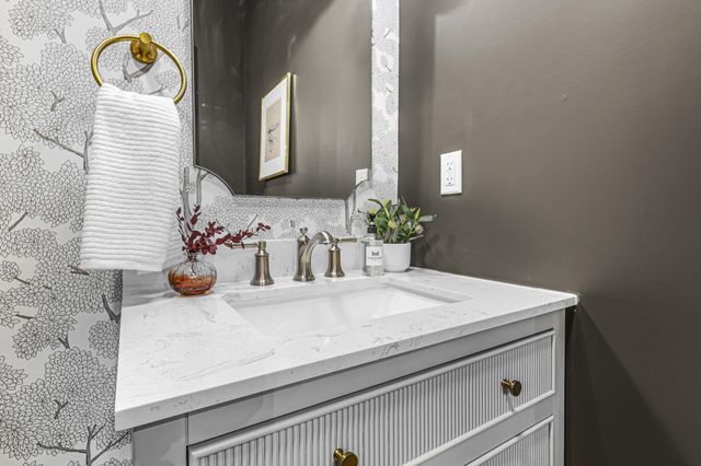 1452 S 4th Street, Columbus, OH 43207