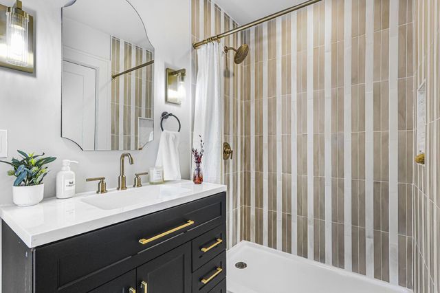 1452 S 4th Street, Columbus, OH 43207