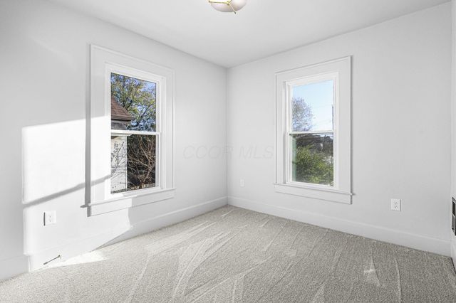 1452 S 4th Street, Columbus, OH 43207