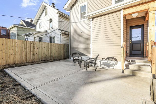 1452 S 4th Street, Columbus, OH 43207