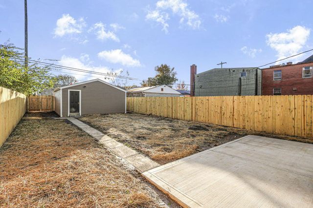 1452 S 4th Street, Columbus, OH 43207