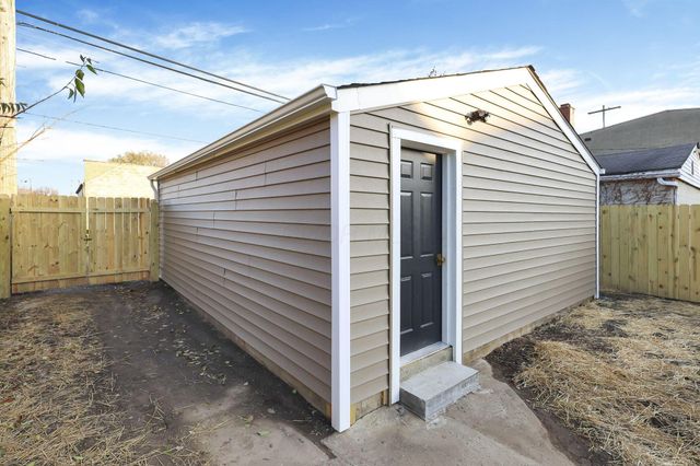 1452 S 4th Street, Columbus, OH 43207