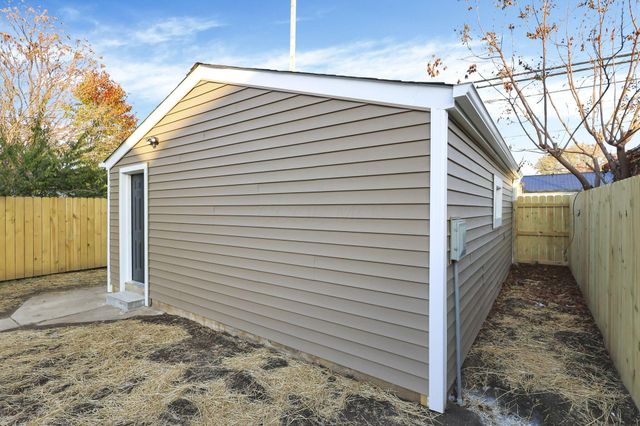 1452 S 4th Street, Columbus, OH 43207