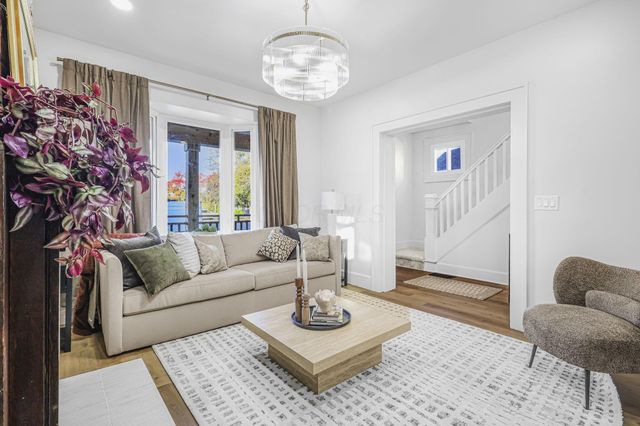 1452 S 4th Street, Columbus, OH 43207