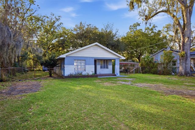 907 CENTER STREET, Plant City, FL 33563