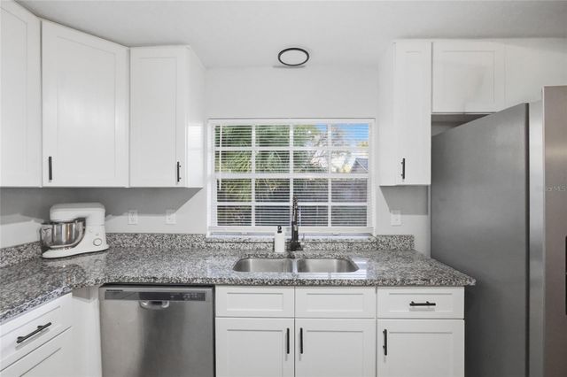 907 CENTER STREET, Plant City, FL 33563