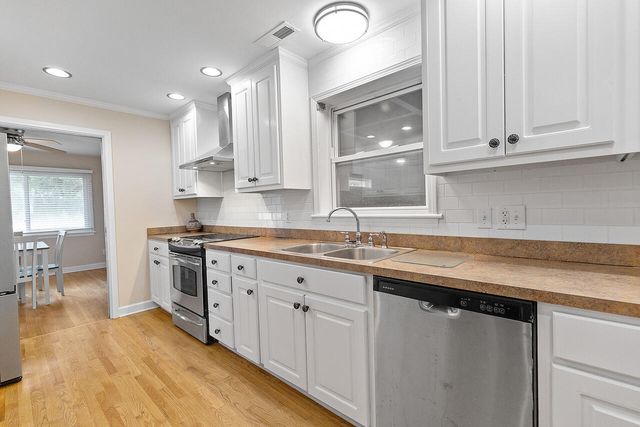 2422 Highway 174, Edisto Island, SC 29438