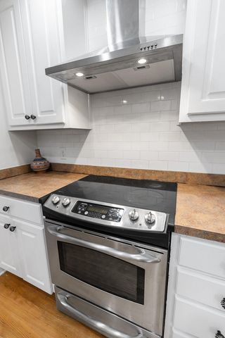 2422 Highway 174, Edisto Island, SC 29438