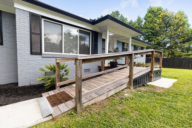 2422 Highway 174, Edisto Island, SC 29438