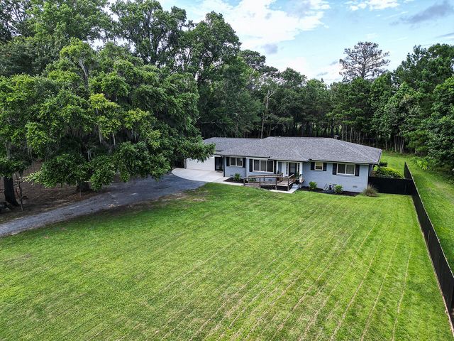 2422 Highway 174, Edisto Island, SC 29438