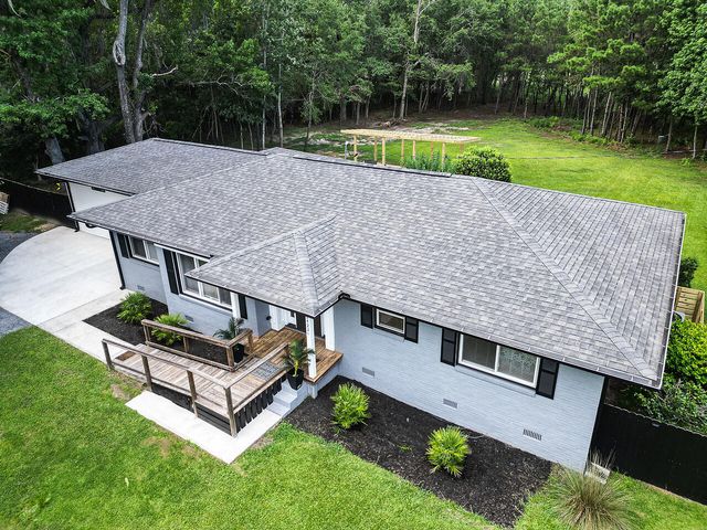 2422 Highway 174, Edisto Island, SC 29438