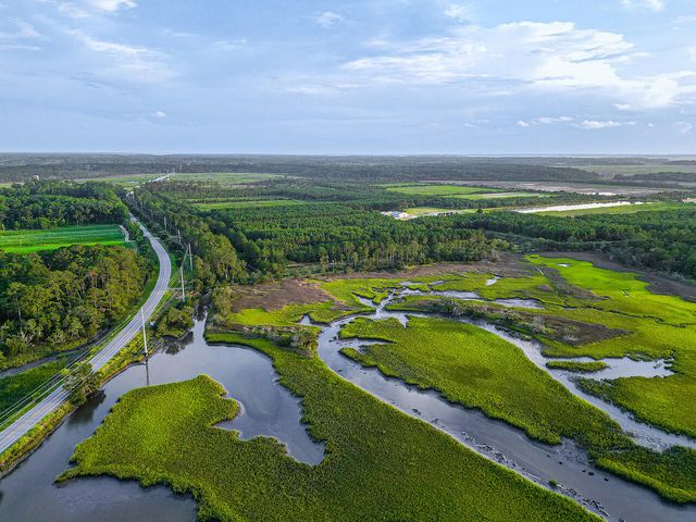 2422 Highway 174, Edisto Island, SC 29438