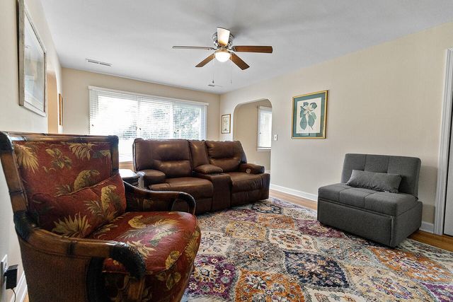 2422 Highway 174, Edisto Island, SC 29438