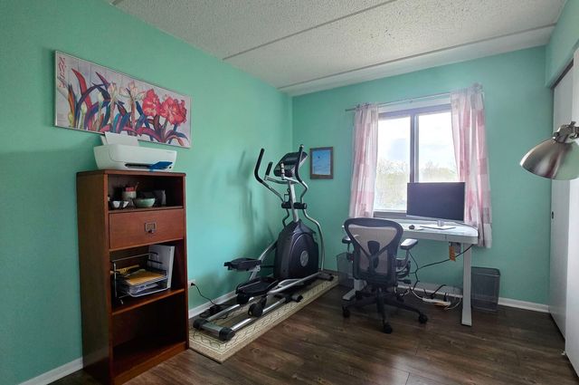 917 Vose Drive 411, Gurnee, IL 60031