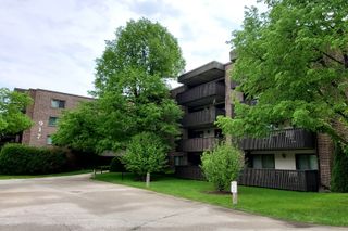 917 Vose Drive 411, Gurnee, IL 60031