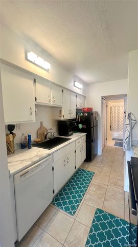 33007 Fargo Street, Livonia, MI 48152