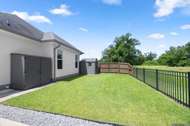 17408 Saw Grass Trail Ave, Prairieville, LA 70769