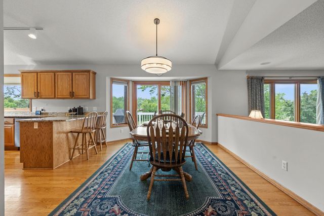10791 Alberton Way, Inver Grove Heights, MN 55077