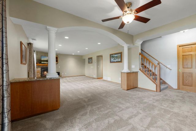10791 Alberton Way, Inver Grove Heights, MN 55077