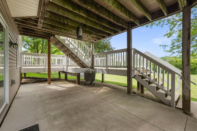 10791 Alberton Way, Inver Grove Heights, MN 55077