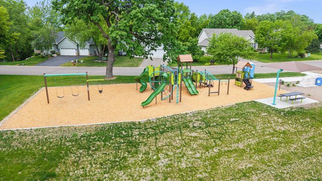 10791 Alberton Way, Inver Grove Heights, MN 55077