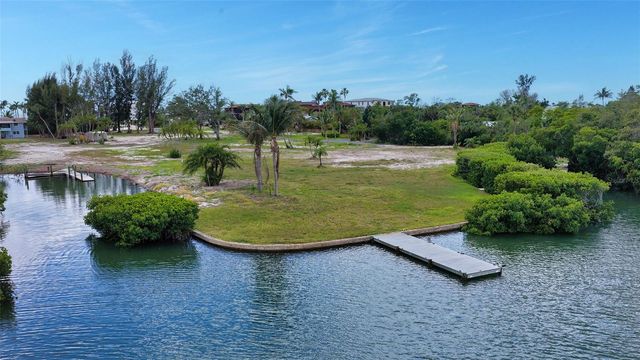 6664 & 6660 & 6670 GULF OF MEXICO DRIVE, Longboat Key, FL 34228
