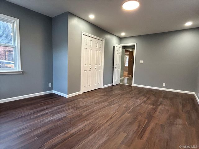 177 Roberta, Valley Stream, NY 11580