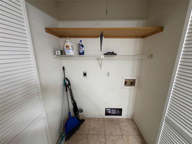 1015 E Yager LN 172, Austin, TX 78753