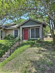 1015 E Yager LN 172, Austin, TX 78753