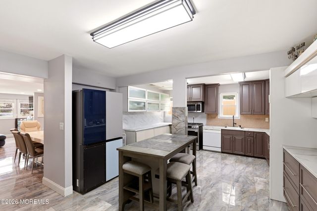 840 Woodland Drive, Lakewood, NJ 08701