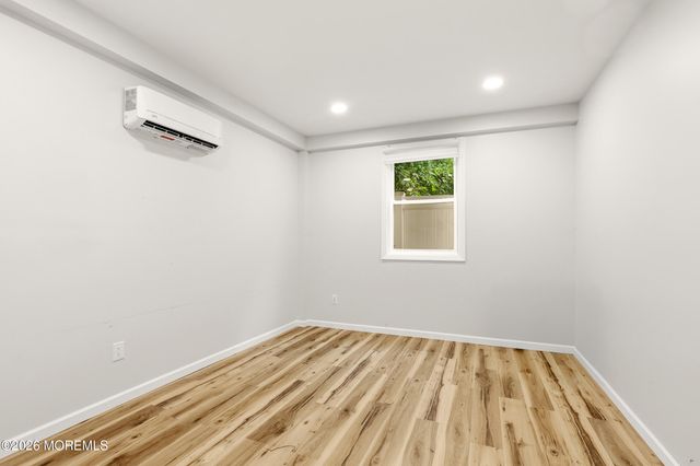 840 Woodland Drive, Lakewood, NJ 08701