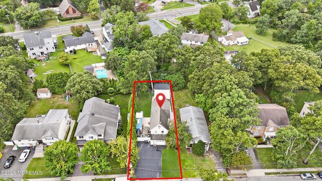 840 Woodland Drive, Lakewood, NJ 08701