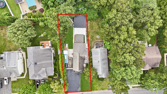 840 Woodland Drive, Lakewood, NJ 08701
