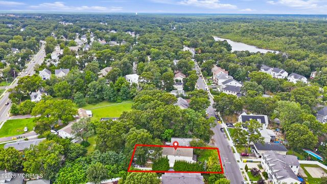 840 Woodland Drive, Lakewood, NJ 08701