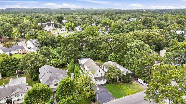 840 Woodland Drive, Lakewood, NJ 08701