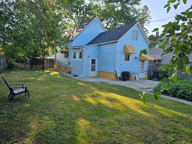 14321 S Mckinley Avenue, Posen, IL 60469