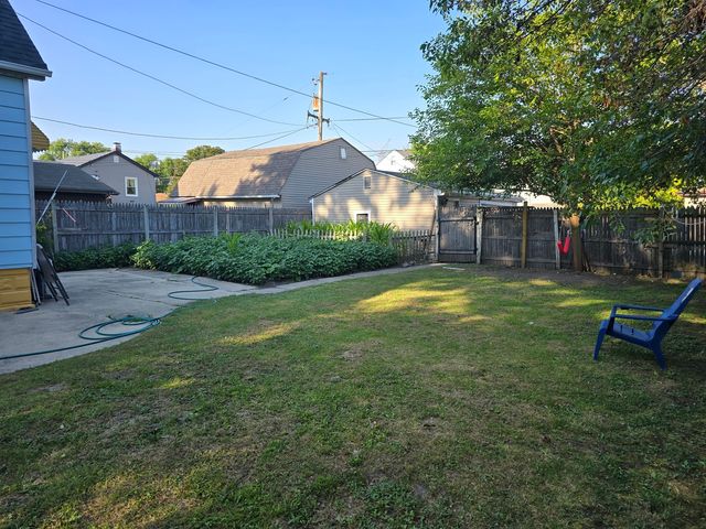 14321 S Mckinley Avenue, Posen, IL 60469