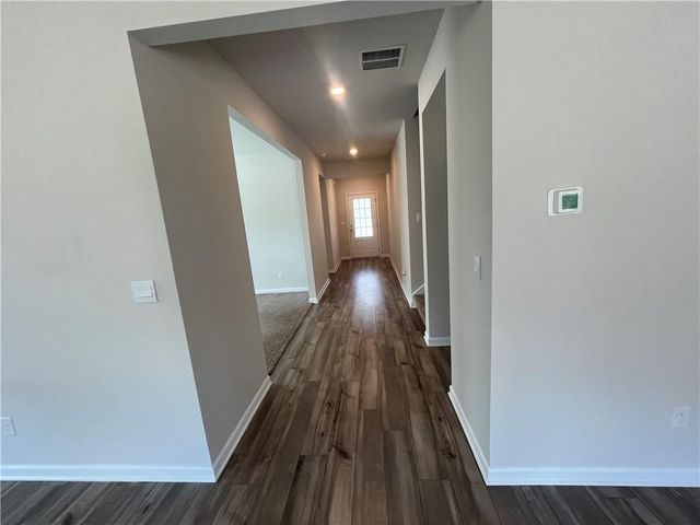 719 sara meadow Road, Loganville, GA 30052