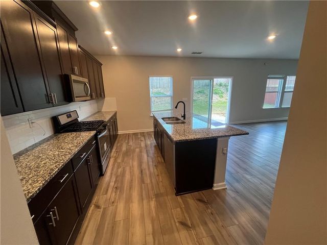 719 sara meadow Road, Loganville, GA 30052