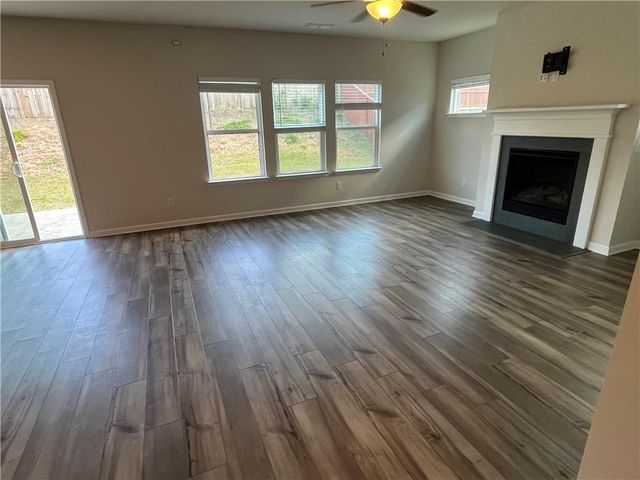 719 sara meadow Road, Loganville, GA 30052