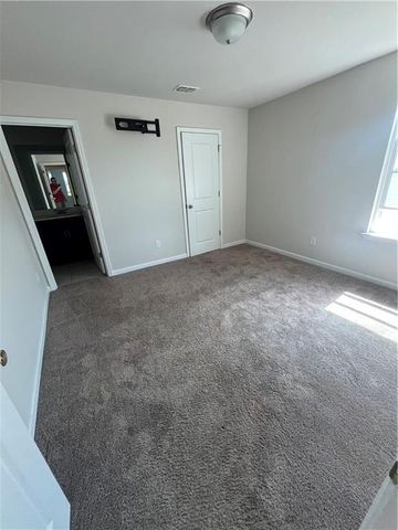 719 sara meadow Road, Loganville, GA 30052