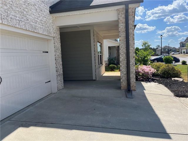 719 sara meadow Road, Loganville, GA 30052